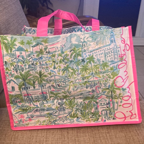 Lilly Pulitzer Handbags - Lilly Pulitzer Bag..